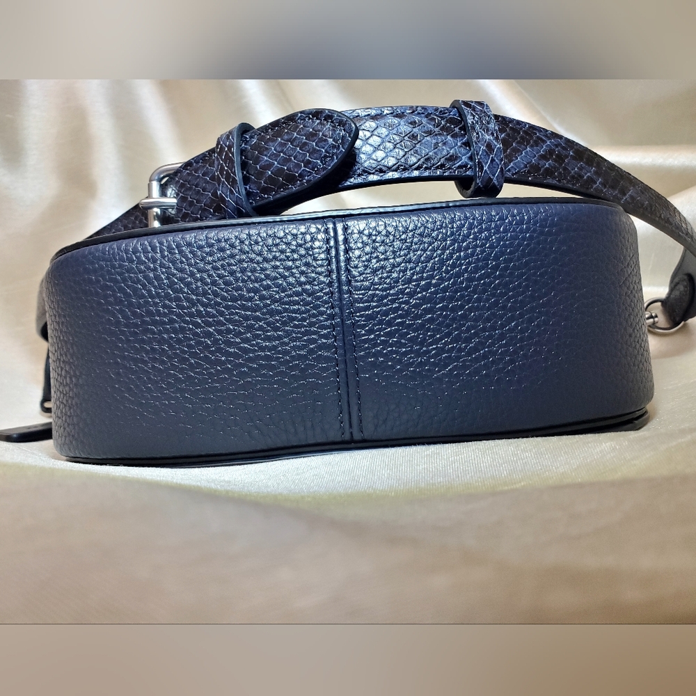 ‼️SOLD‼️ COACH GEORGIE Saddle Bag Suede, Leather - Picture 15 of 16